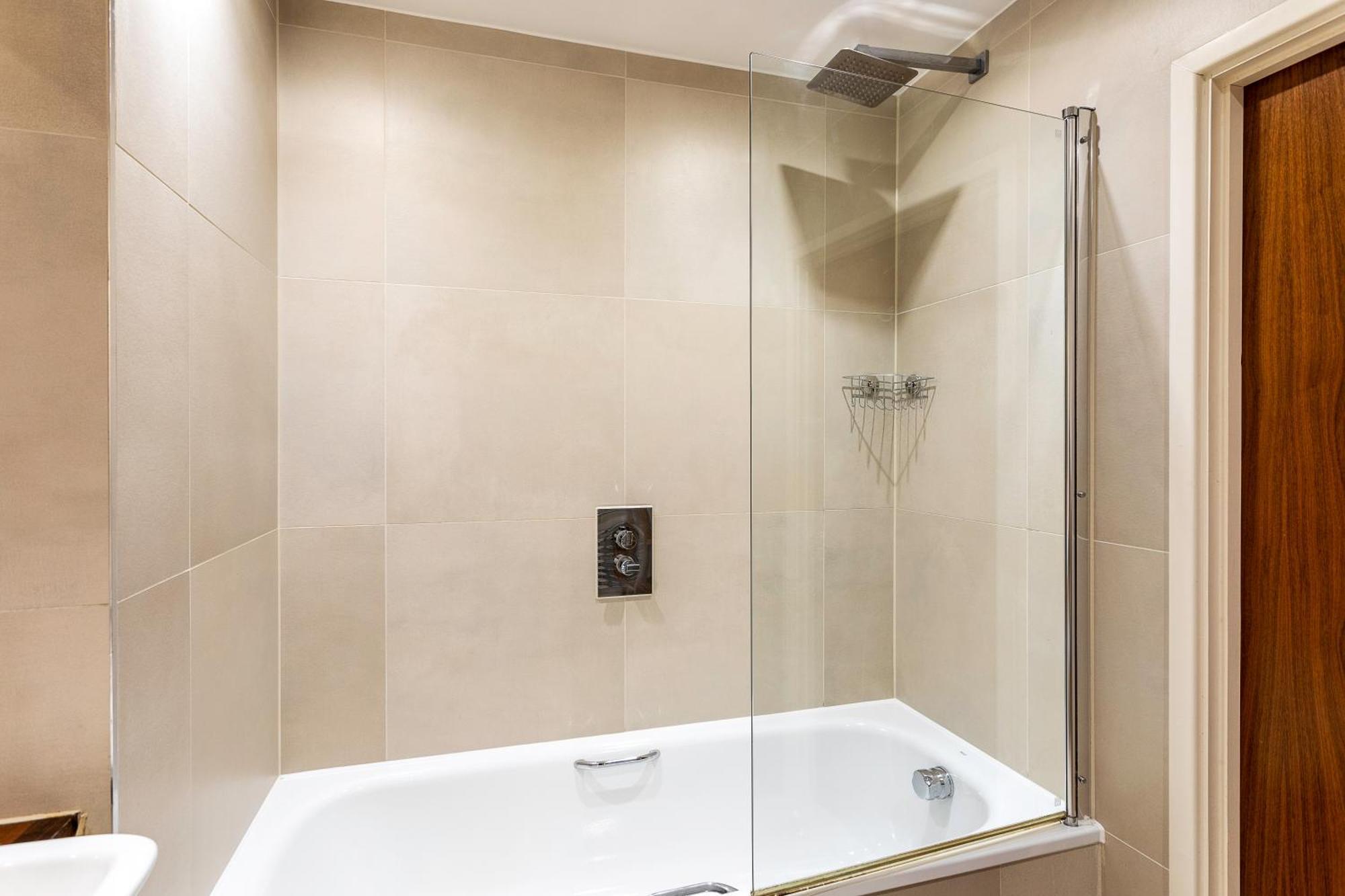 Serene Cityscape - 2Br Luxury Westminster Apartment Londra Exterior foto